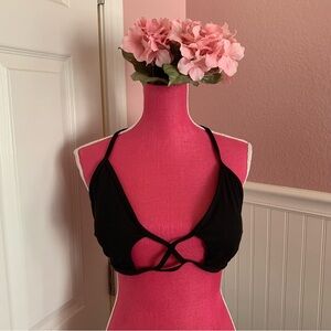 👗Never Worn Plus Sized Shein Strappy Bikini Top with Foam Inserts 3XL